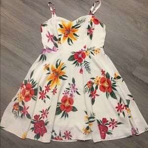 Cream Floral Old Navy Summer Dress
